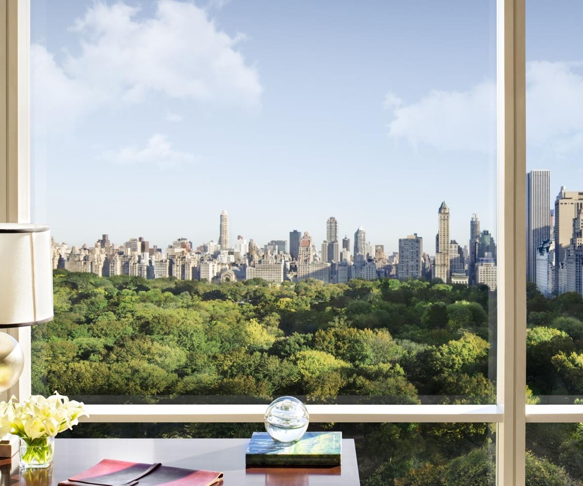 ทรัมป์ อินเตอร์เนชั่นแนล โฮเทล แอนด์ ทาวเวอร์ นิวยอร์ก Hotel ภายนอก รูปภาพ Central Park Tower view from the living room